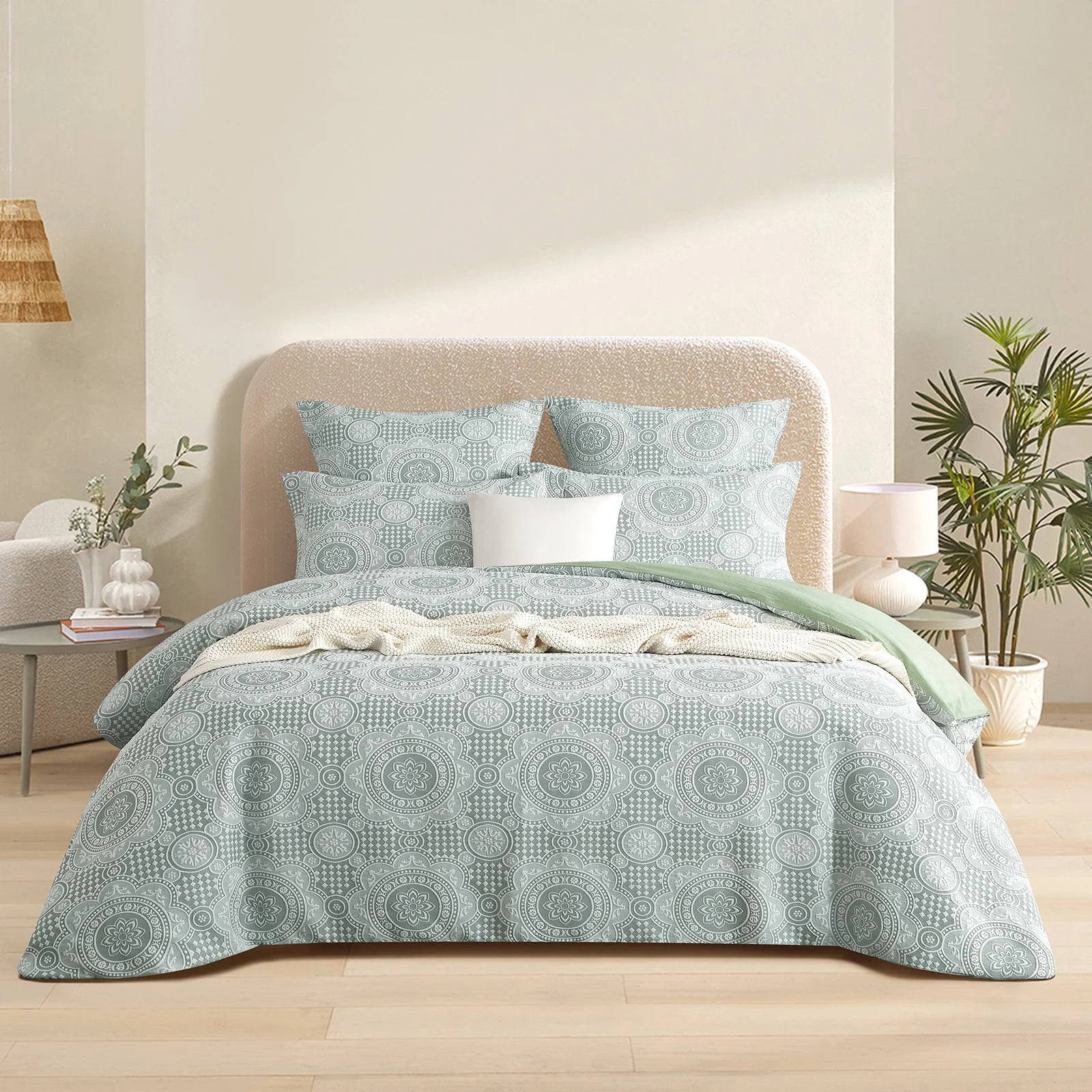 Rizz Sage Jacquard Queen Quilt Cover Set by Renee Taylor