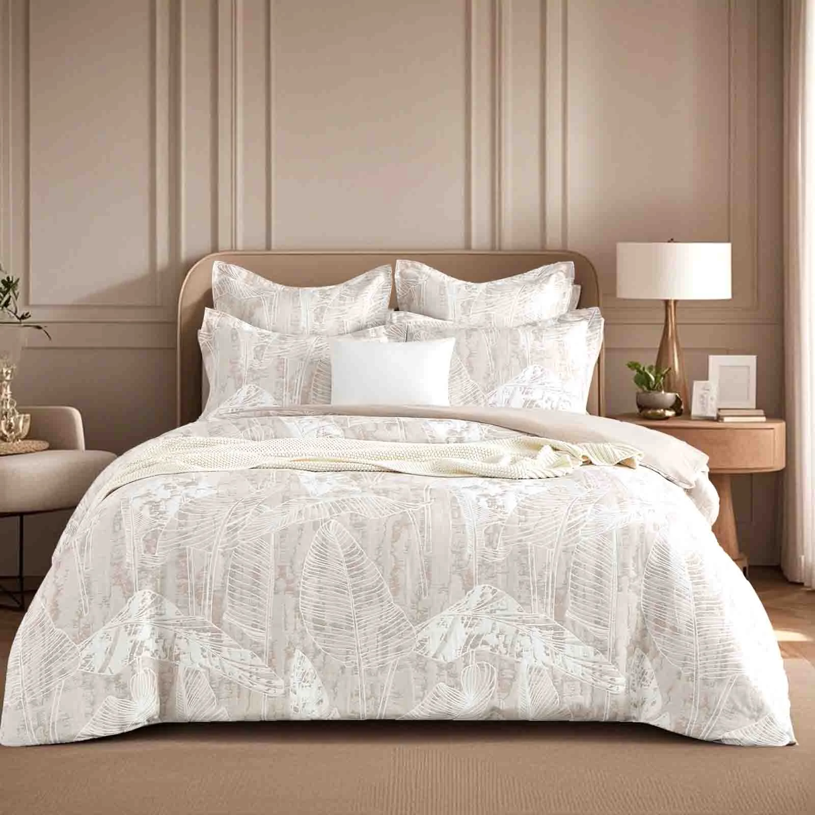 Panache Wood Jacquard Super King Quilt Cover Set by Renee Taylor