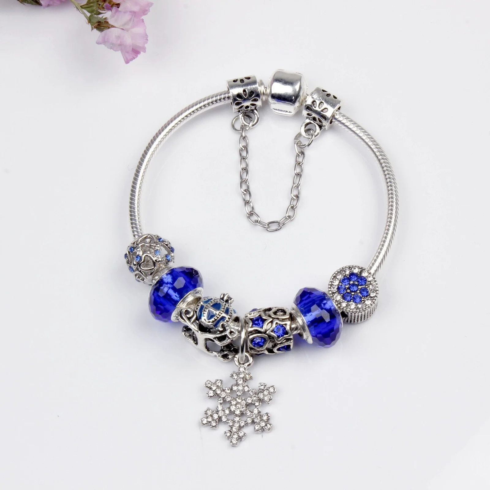 Snowflake Pendant Bracelet - Blue Cat’s Eye & Glass Beads, Zinc Alloy with Rhinestone Silver Carved Charms(20cm)