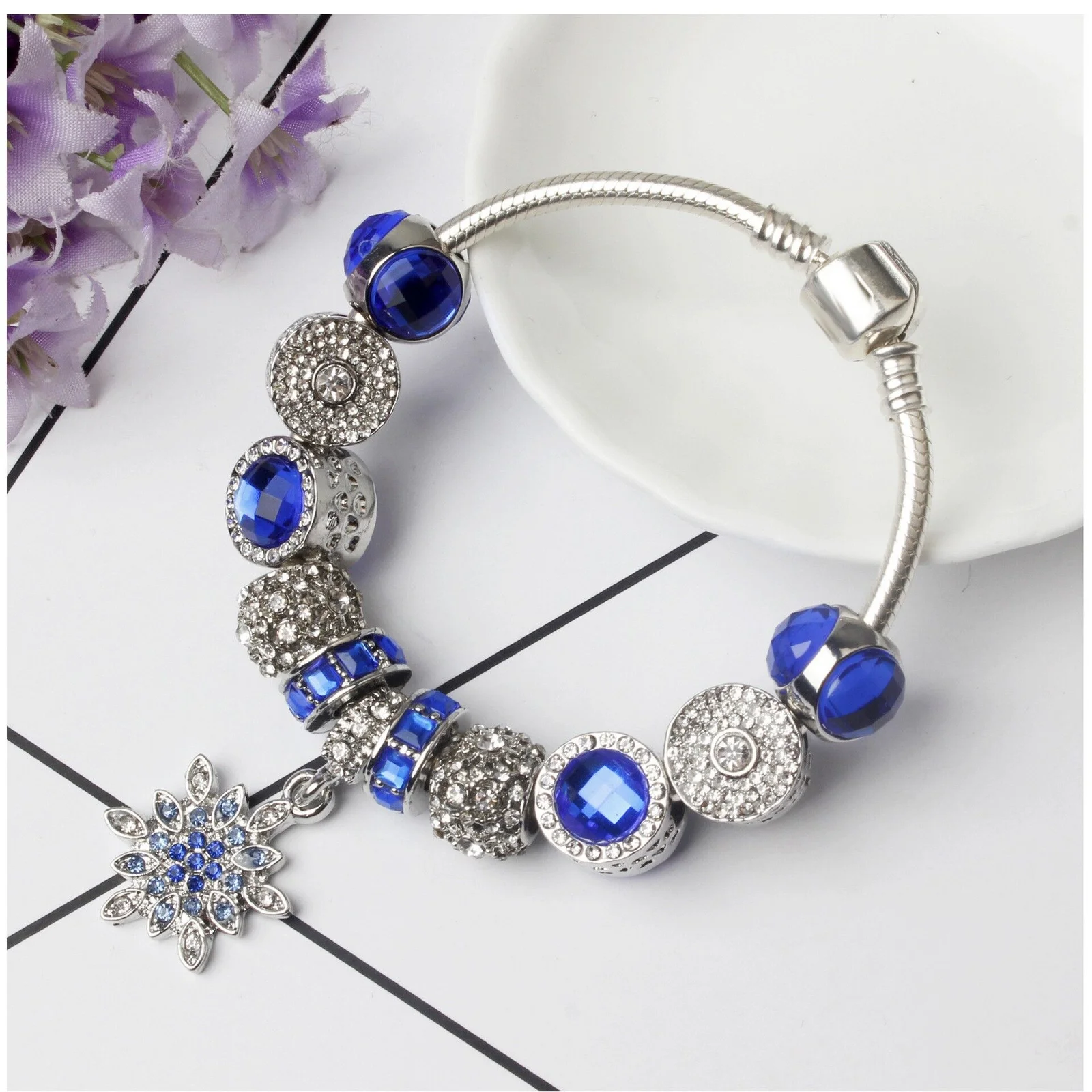 Blue Cat's Eye Glass Bead Bracelet - Zinc Alloy Rhinestone & Snowflake Pendant(18cm)