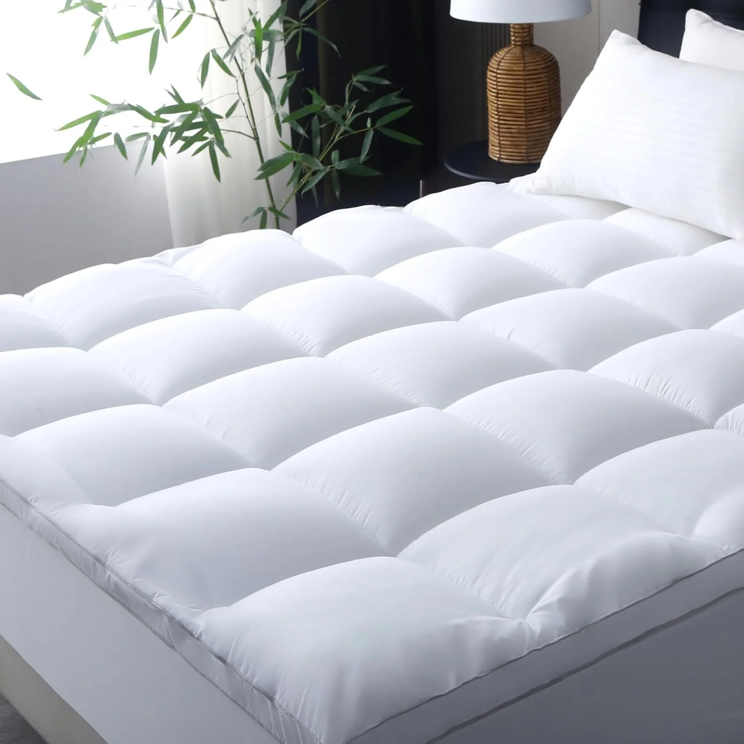 1000GSM Mattress Topper Viscose Derived from Bamboo, Thick Pillowtop Fitted Mattress Cover with 45cm Deep Skirt - Machine Washable Hypoallergenic(King,Black)