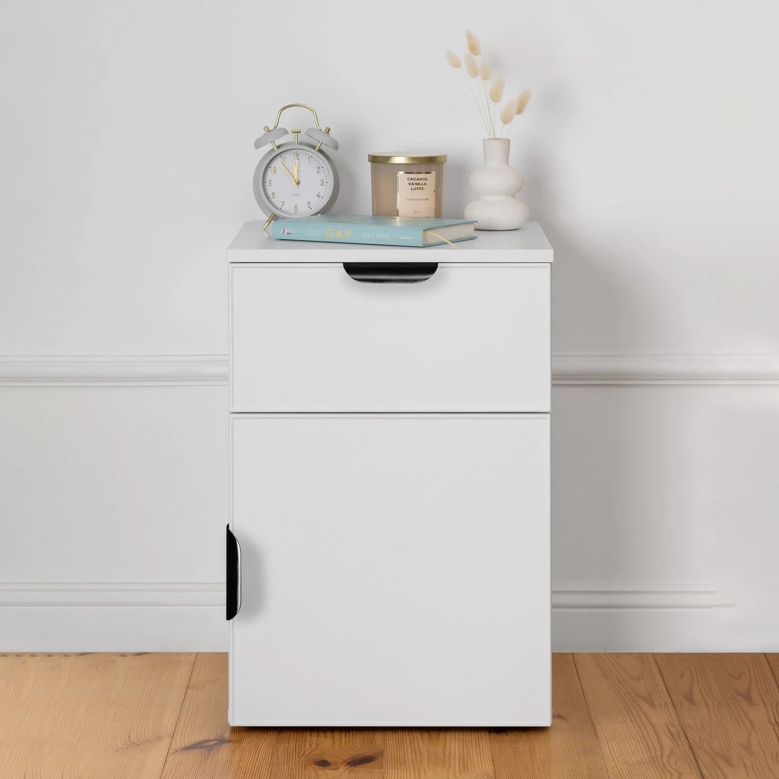 PORTO BEDSIDE TABLE - WHITE - SLIM - PULL BLACK