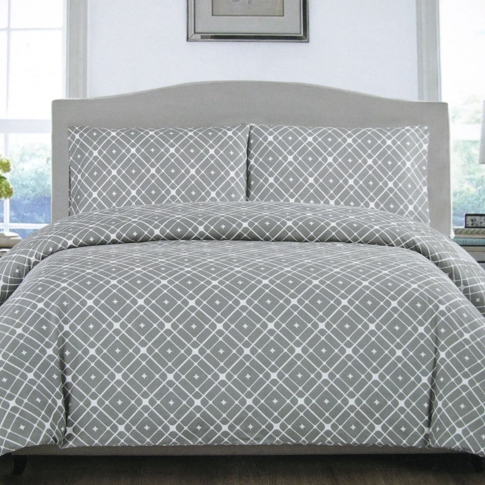 Artex Grey Stars Quilt Cover Set Queen