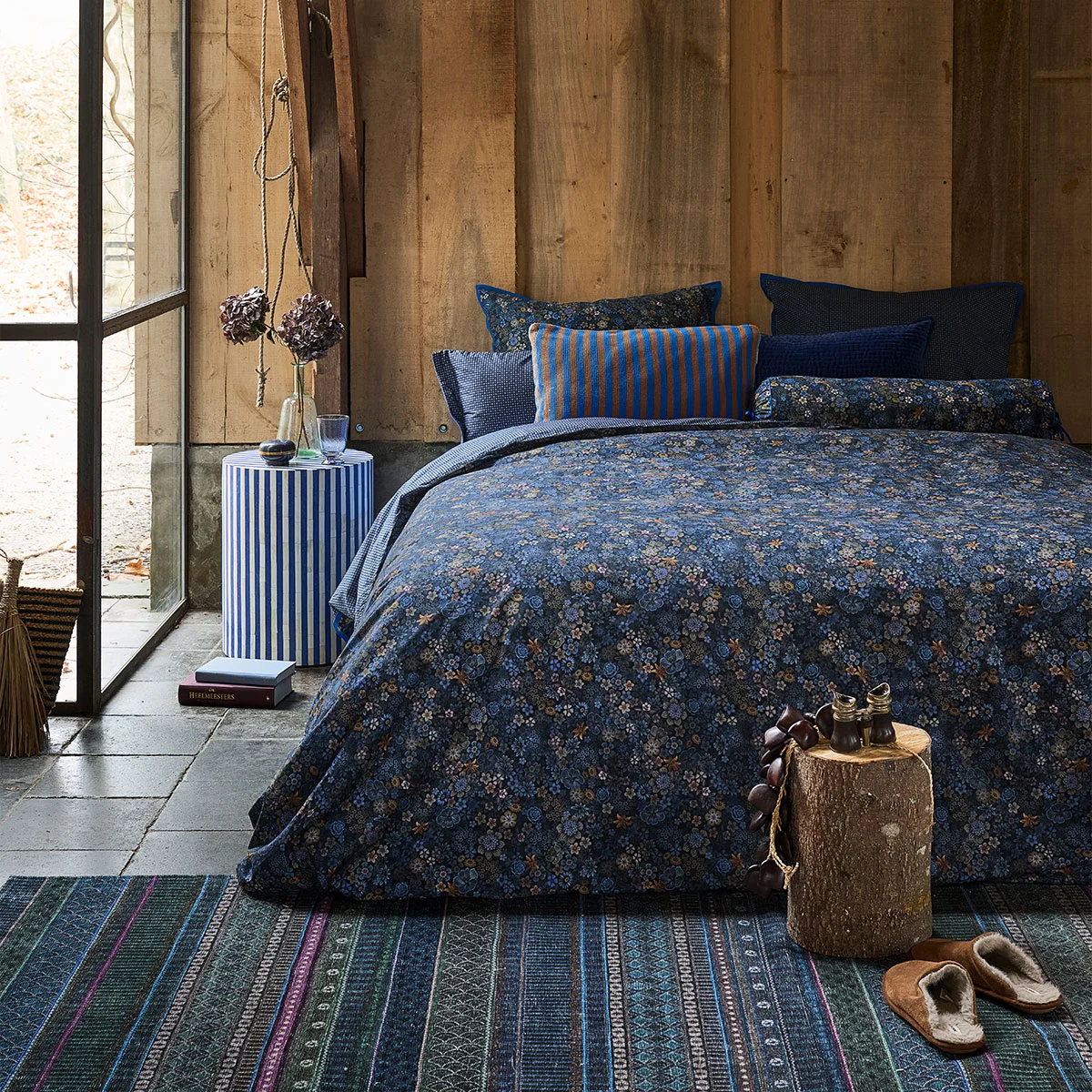 PIP Studio Tutti i Fiori Dark Blue Cotton Quilt Cover Set Queen