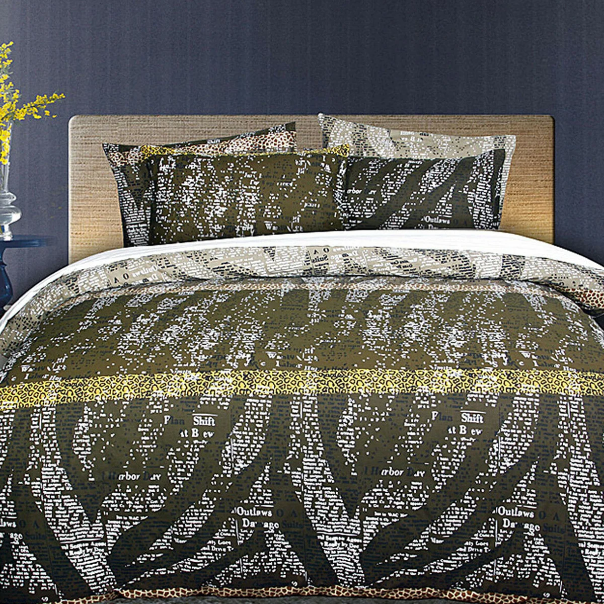 Accessorize Zig Zag Quilt Cover Set Queen