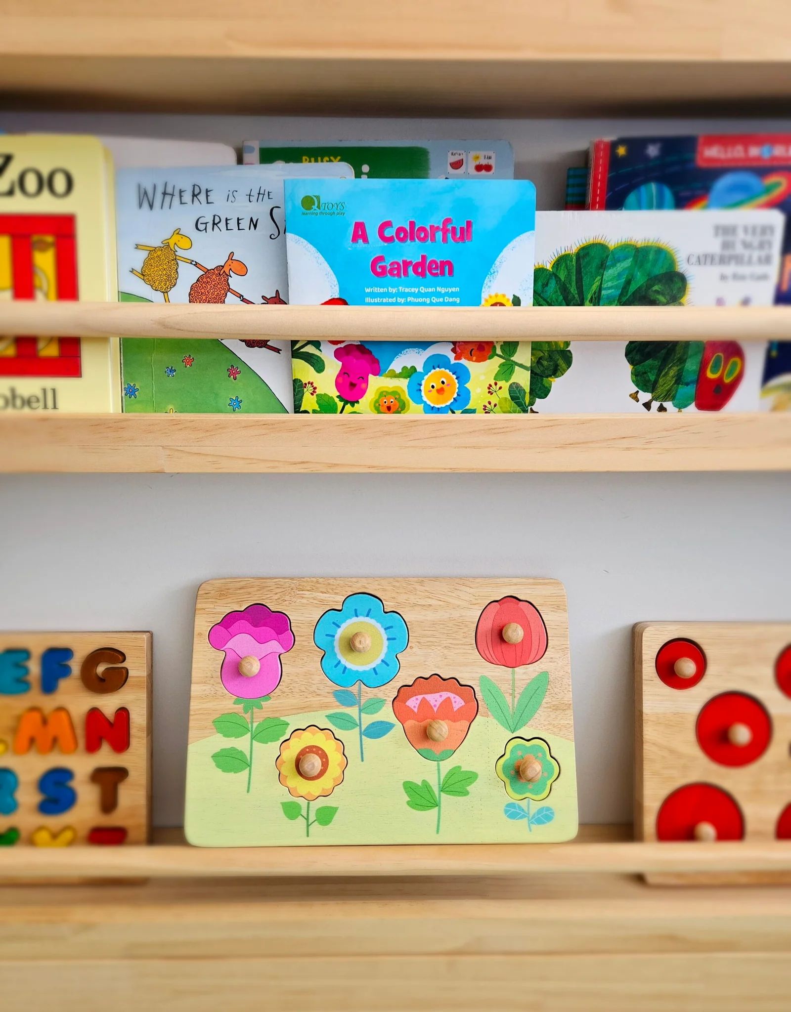 Flower Garden puzzle and book set