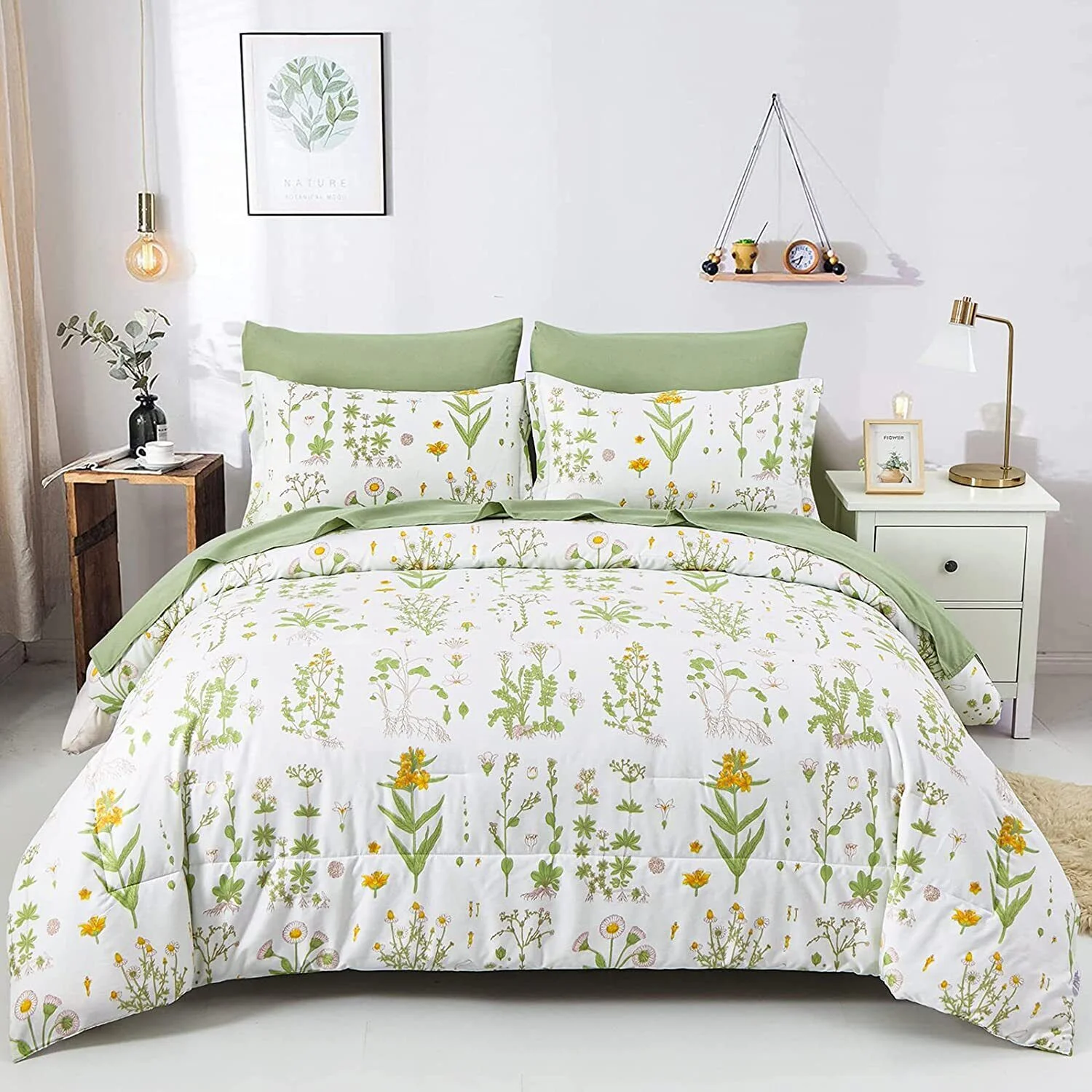 Vintage Delicate green bloom 3 Pc Comforter & Pillow Cover Set