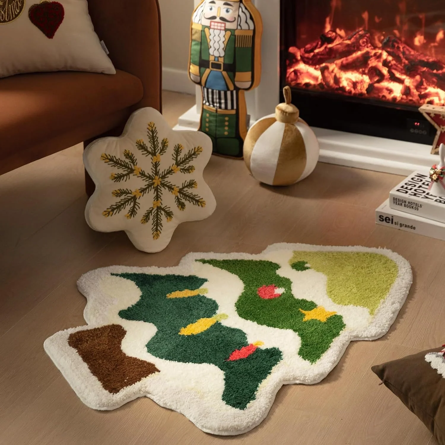Green Christmas tree style Festive Christmas Shaped Floor Mat - Plush Non-Slip Holiday Accent Rug(Style 3)