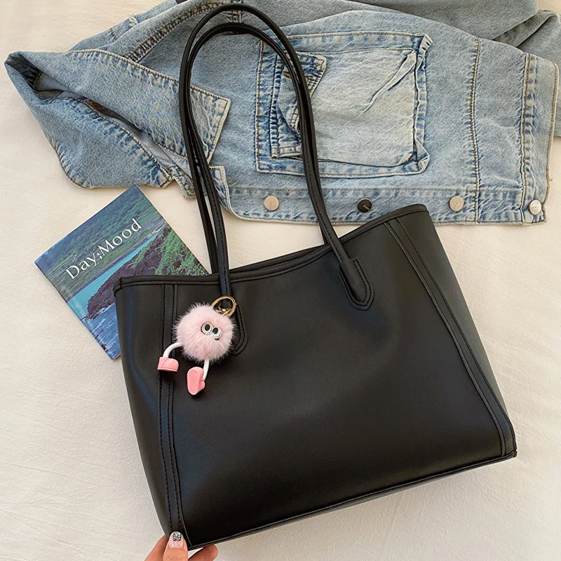 Black Chic Large Capacity Tote Bag - PU Leather Commuter Shoulder Handbag for Women