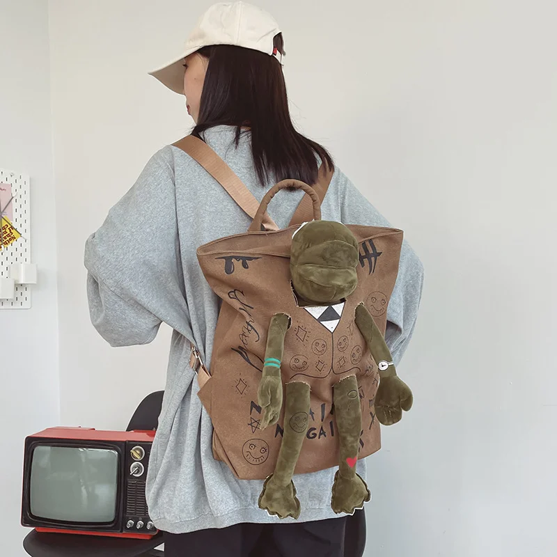 Coffee-brown 3D Frog Graffiti Canvas Backpack Large Capacity 37x40cm School Bag for Students and Uni Students - Creative Aesthetic Rucksack