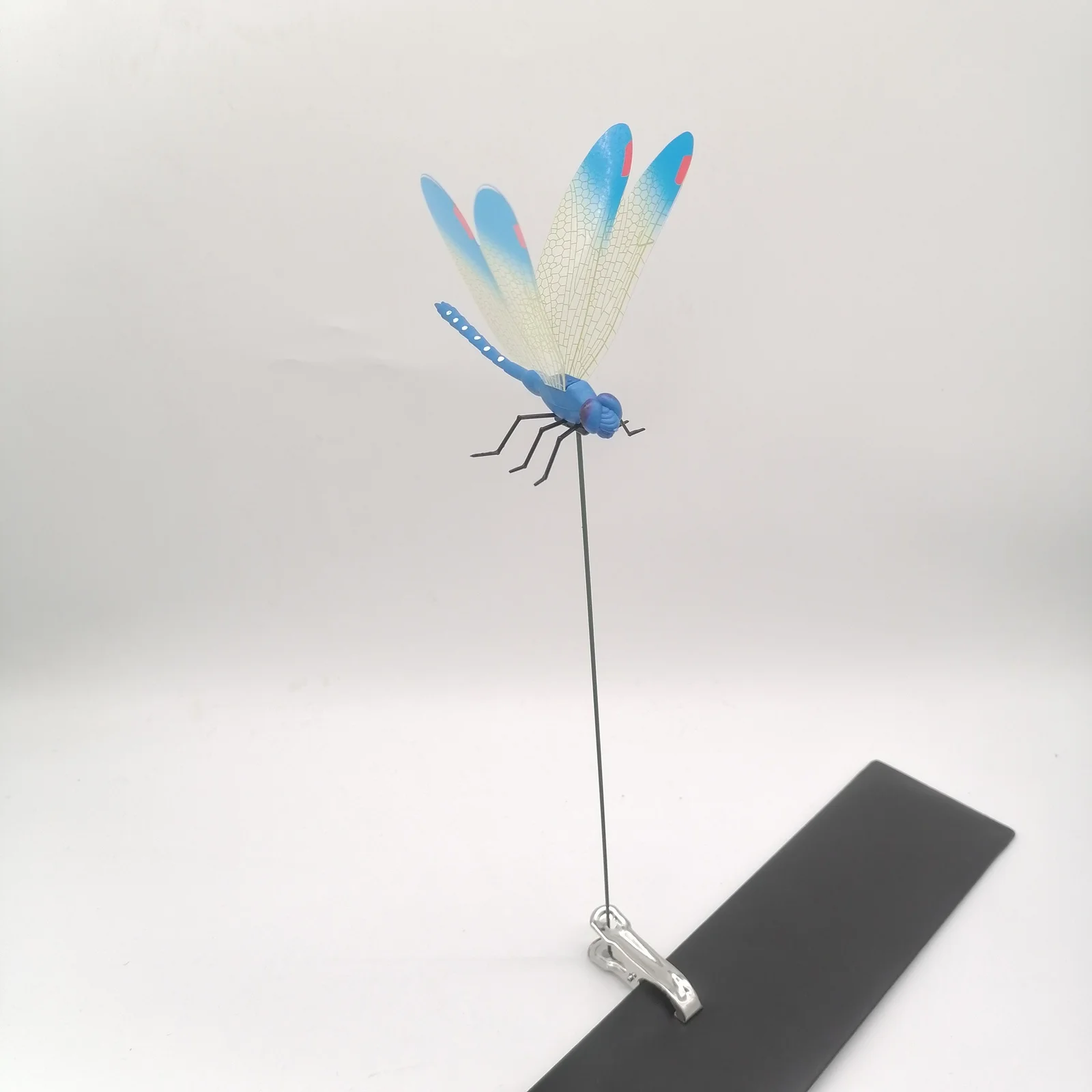 6-Pieces Blue Small Garden Dragonfly Clips – 3D Colorful Insect Decoration, Outdoor Metal Stake Ornament, Patio & Plant Accessories