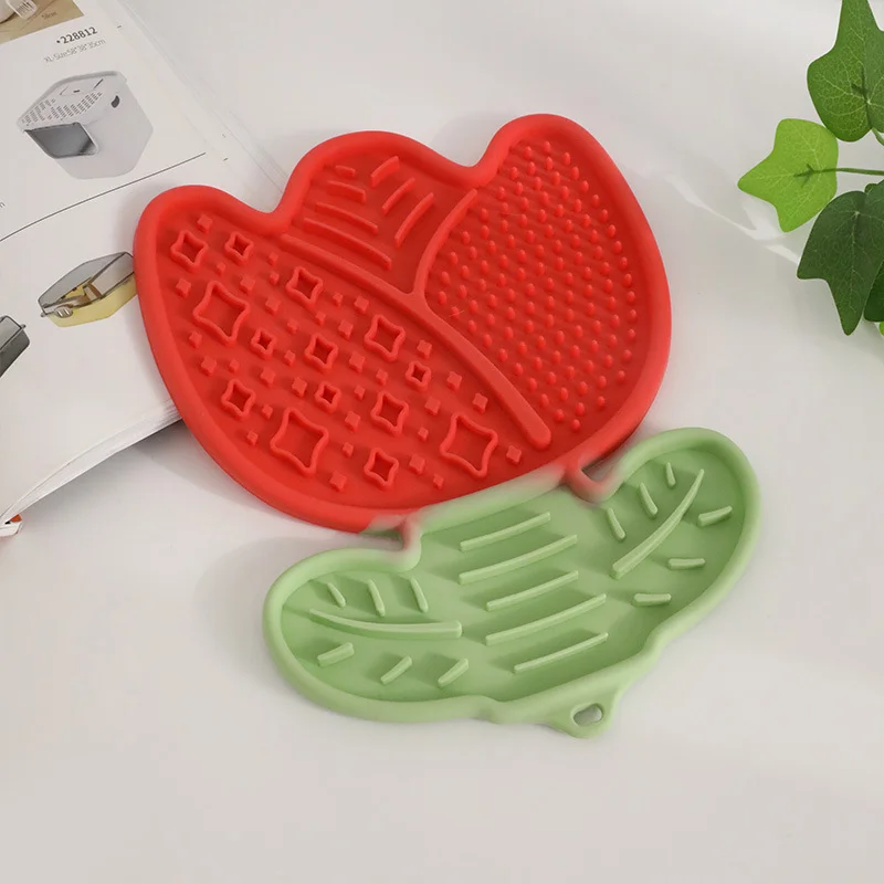 2-pcs Red Tulip Shaped Silicone Pet Licking Mat Slow Feeder Dog Cat Lick Pad with Suction Cups Anxiety Relief and Boredom Buster